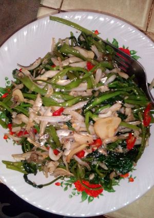 Foto resep Tumis kangkung teri