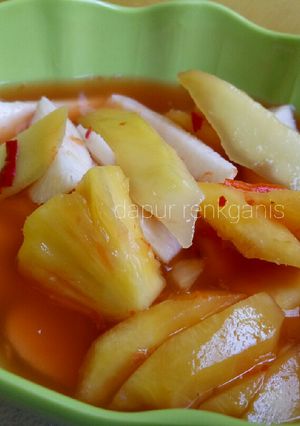Foto resep Asinan buah (mangga, nanas & bengkuang)