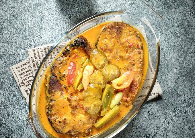 Resep Gulai Ikan Jelawat Panggang Oleh Lady Nafaz Cookpad