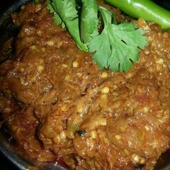 A picture of Baingan ka bharta.