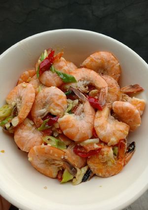 Foto resep Spicy garlic prawn