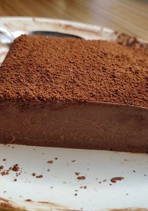 Foto resep Smooth Chocolate Mousse Cake