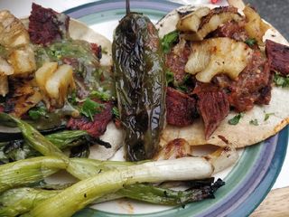 Tacos al pastor