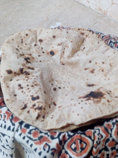 A picture of Phulka(chapati).