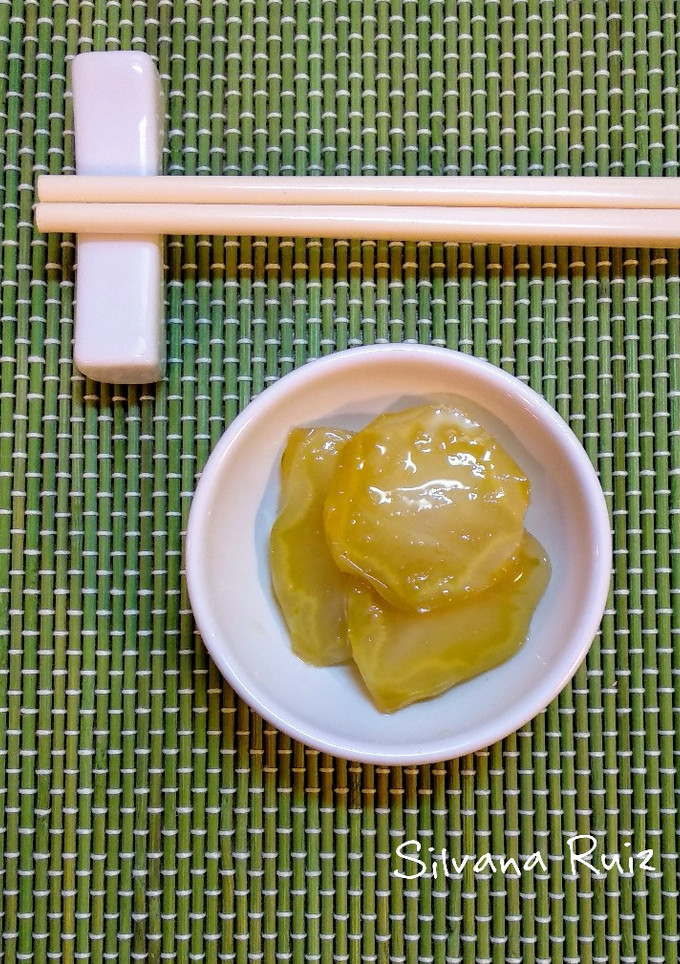 Una foto de 112.🥦Tronco de brócoli encurtido al estilo japonés 🇯🇵