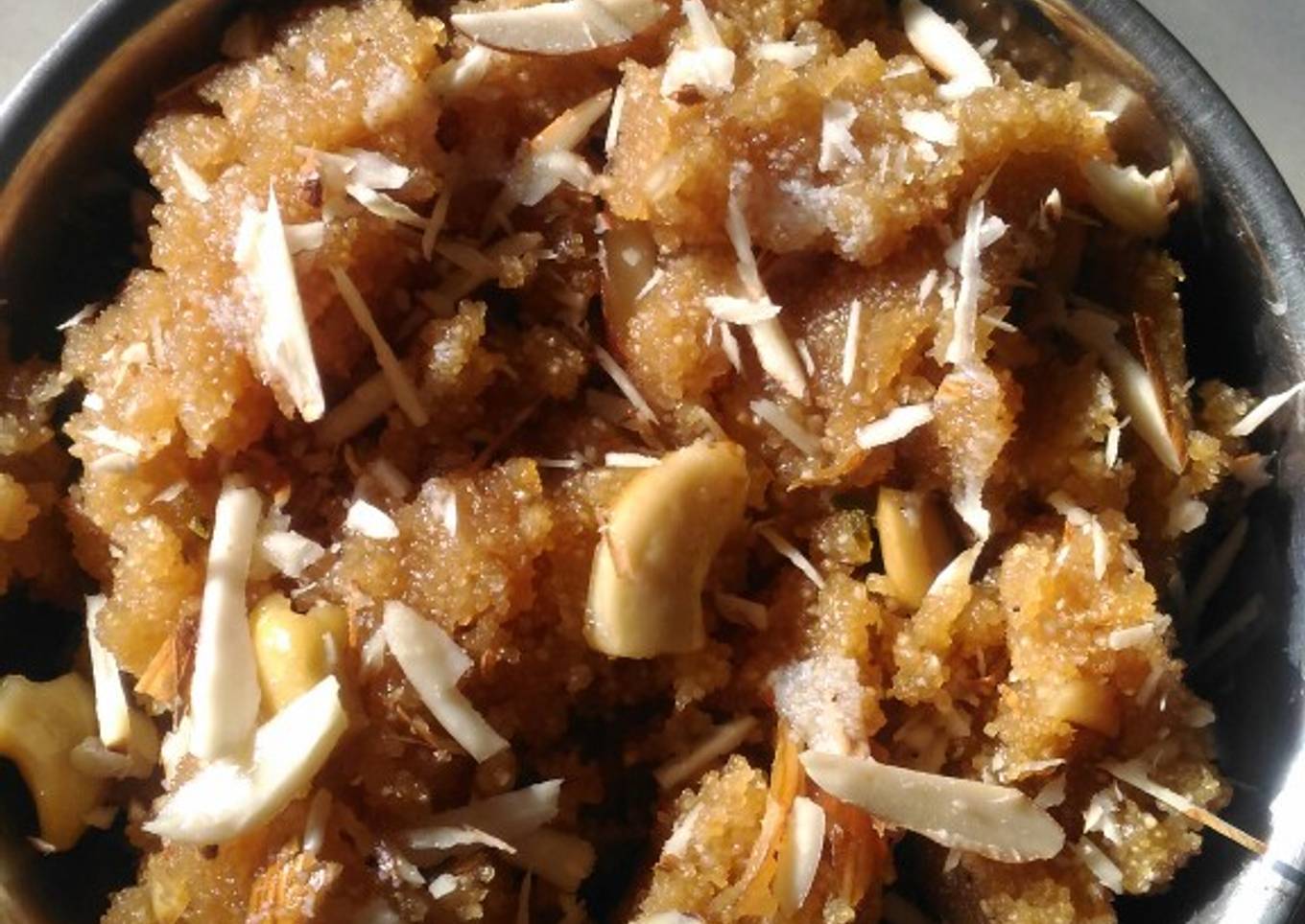 Jaggery rava halwa