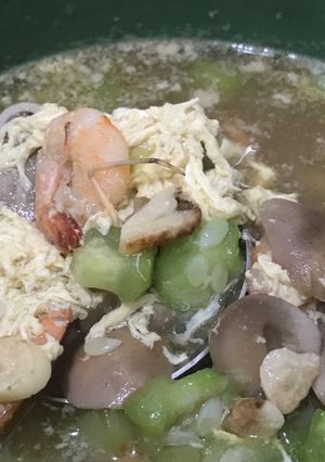 Foto resep Sup Oyong Jamur Merang