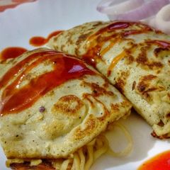 A picture of Maggie pancake wrap.