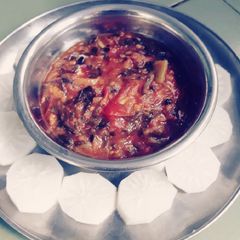 A picture of Spinach chutni.