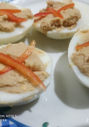Una foto de Huevos rellenos 2