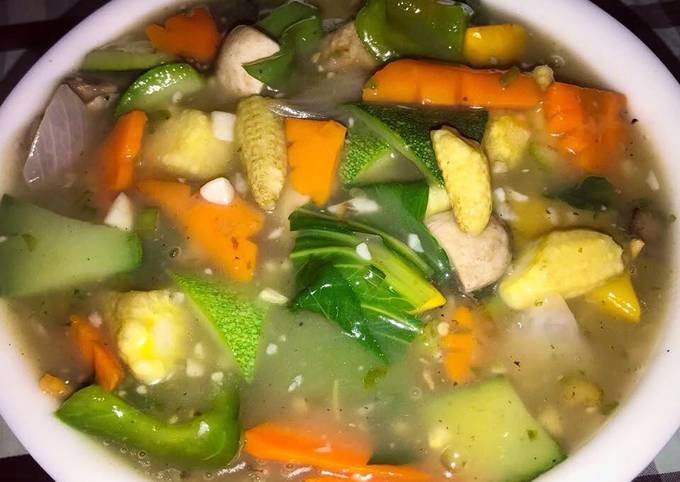 Steps to Prepare Homemade Vegetable Soup