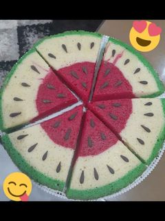 عکسی از دستور کیک هندوانه ای