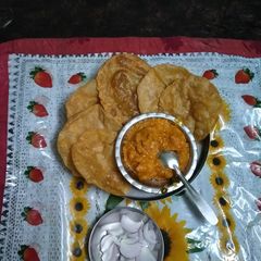 A picture of Puri bhaji.