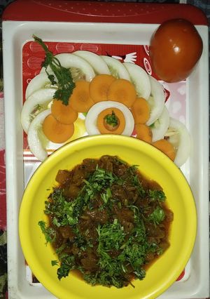 रॉ मिलन भाजी (raw melon bhaji recipe in marathi) रेसिपी चे मुख्य फोटो 