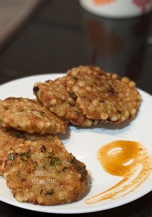 A picture of Sabudana Vada.