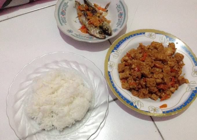 Resep Tumis Tempe Pedas Manis Praktis Dan Sambal Tongkol Oleh Nina Nurnawati Cookpad 1600