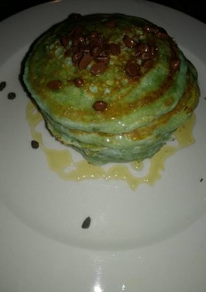 A picture of Vegan Mermaid Pancakes.