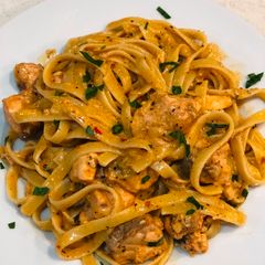 A picture of Delicious 30 min Salmon with Pasta.