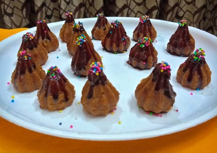 Lava chocolate biscuit modak