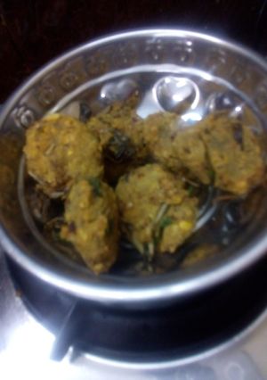 மாலை சிற்றுண்டி.  வாழைப்பூ வடை செய்முறை முக்கிய புகைப்படம்