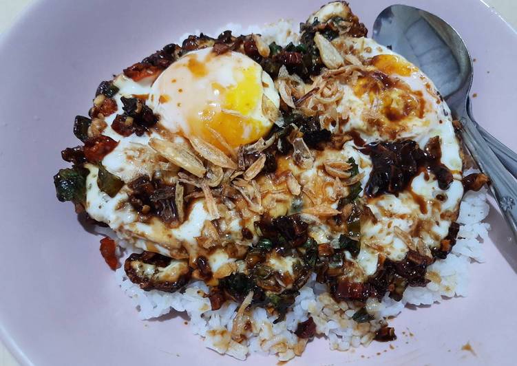 Resep Nasi  Telor  Kecap oleh Ratih Fitriana Cookpad