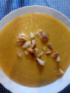 Una foto de Crema de calabaza con un toque picante