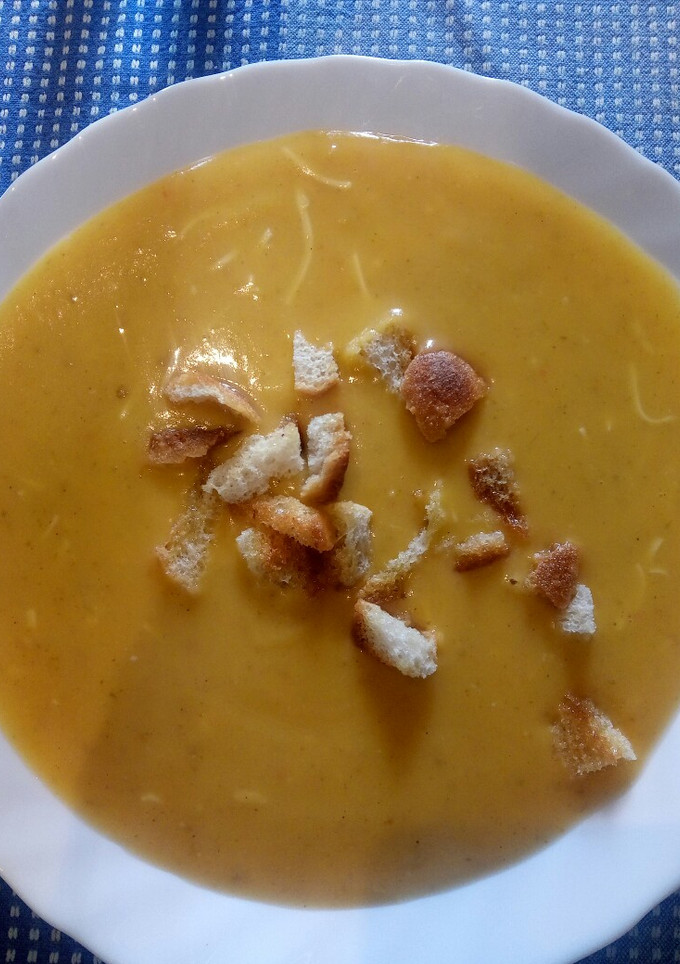 Una foto de Crema de calabaza con un toque picante