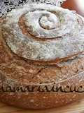 Pane rustico con farina macinata a pietra