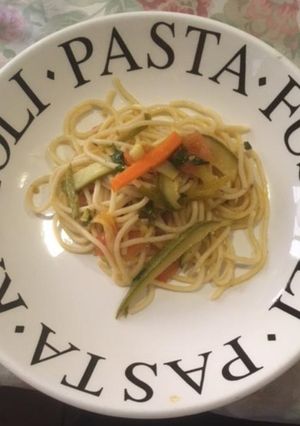 Una foto de Spaghetti con vegetales
