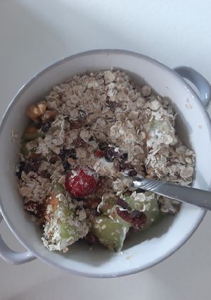 Φωτογραφία της συνταγής Γιαούρτι με chia seeds και βρώμη