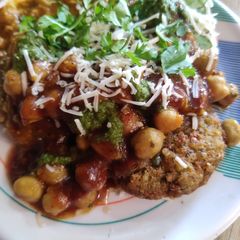 A picture of Crispy tikki chole.
