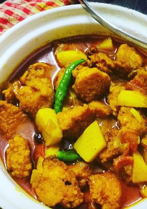ডালের বড়ার তরকারি (daler borar torkari recipe in Bengali) রেসিপির প্রধান ছবি