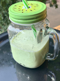 A picture of Cucumber buttermilk.
