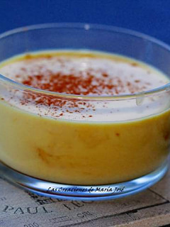 Una foto de Natillas de chocolate blanco