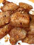 หมูทอดกระเทียม