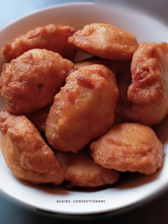 A picture of Semovita balls/akara.