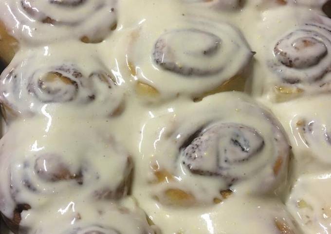 5 ingredients Cinnabon