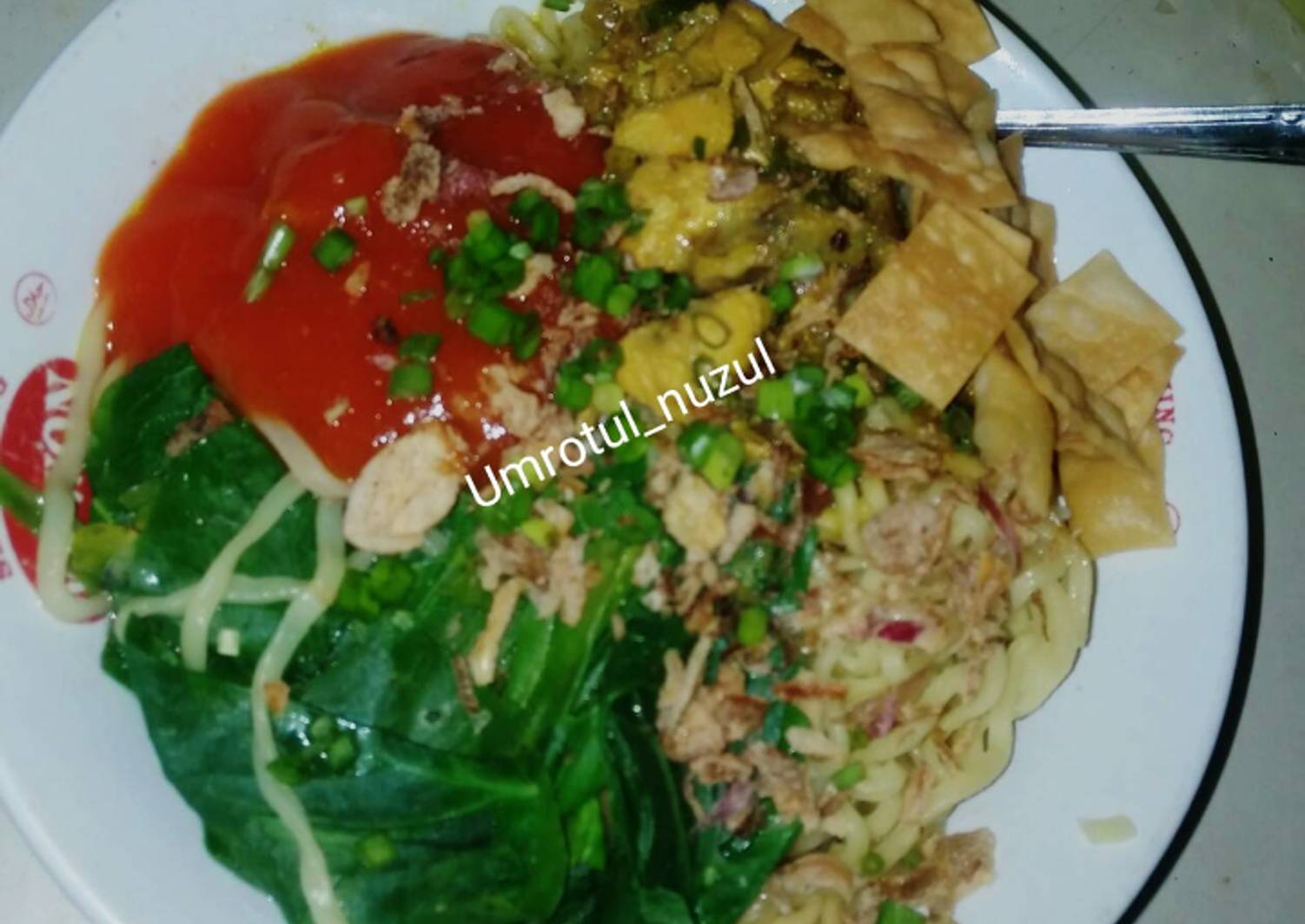 Resep Mie ayam gampang oleh Umrotul_nuzul - Cookpad