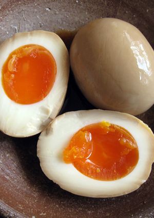 A picture of Soy Sauce Eggs.