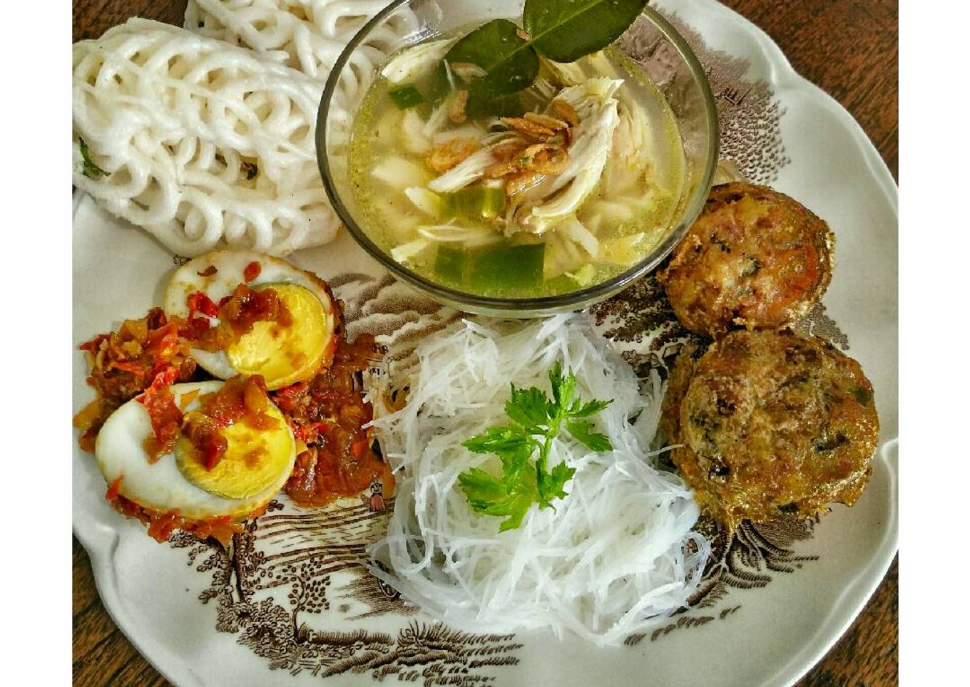 Soto Ayam Kuah Bening