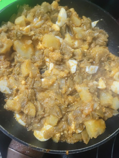 Una foto de Judías verdes revuelto con patatas y huevo