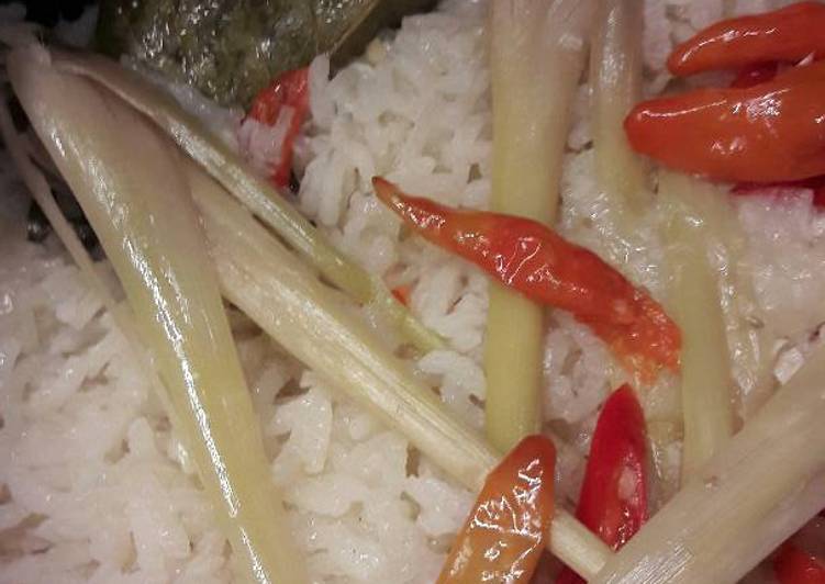 Nasi liwet ikan teri