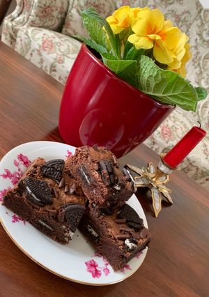 O poză a rețetei Brownie cu biscuiți Oreo și fulgi de ciocolată 😋.
