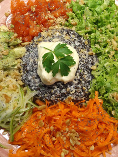 Foto principal de Ensalada de lentejas caviar con mayonesa de lima