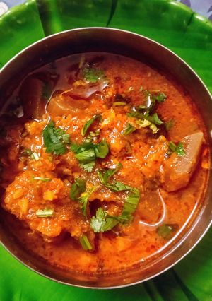 A picture of Bottle Gourd Curry.