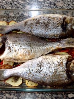 Una foto de Dorada al horno saludable