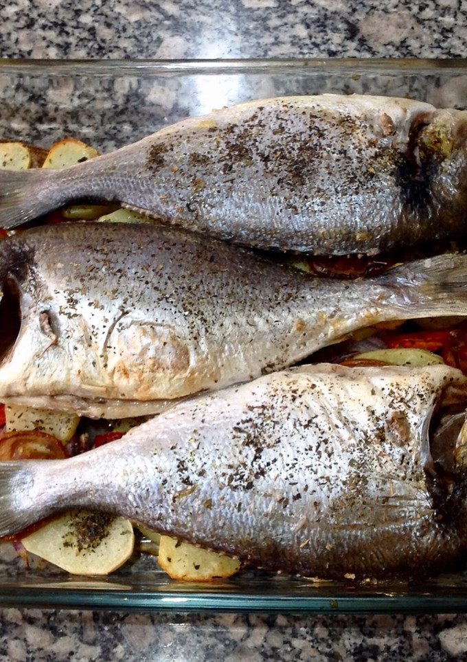 Una foto de Dorada al horno saludable