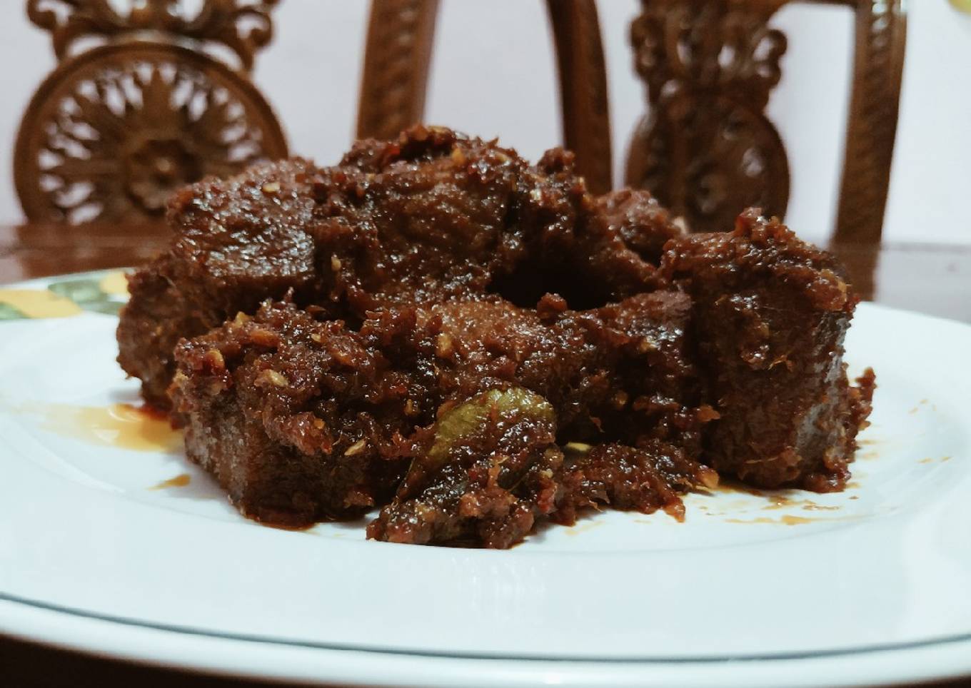 Rendang daging sapi