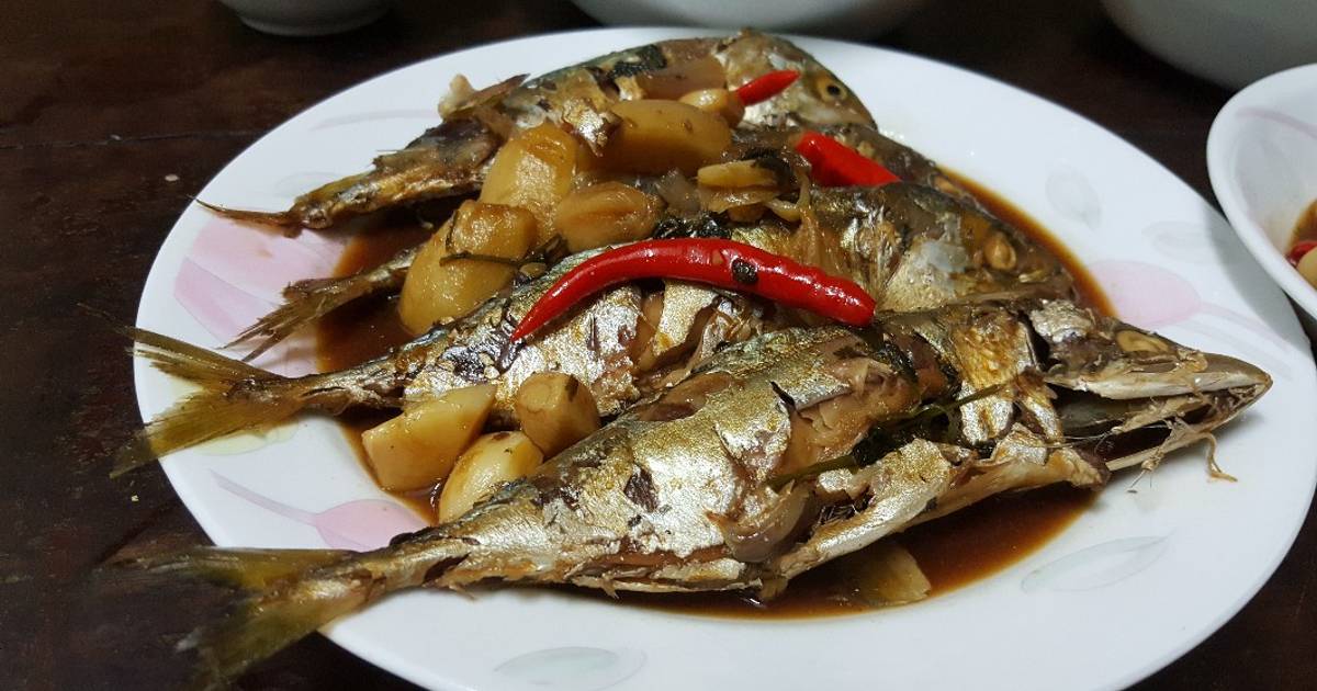 สูตร #เมนูอาหารไทยง่ายๆ ปลาทูต้มเค็ม (หรือตาเตี๊ยะ หรือต้มหวานกันแน่) โดย  พัชชาจอมมั่ว - Cookpad