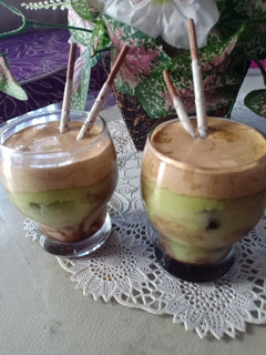 Foto resep Avocado dalgona coffe
